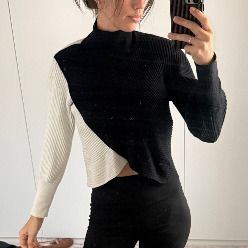 Express Colorblock Wrap Mock Neck Crop Sweater Black Ivory